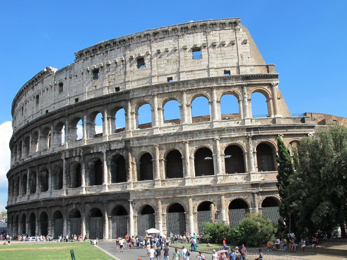 Modern Near Colosseum Appartement *